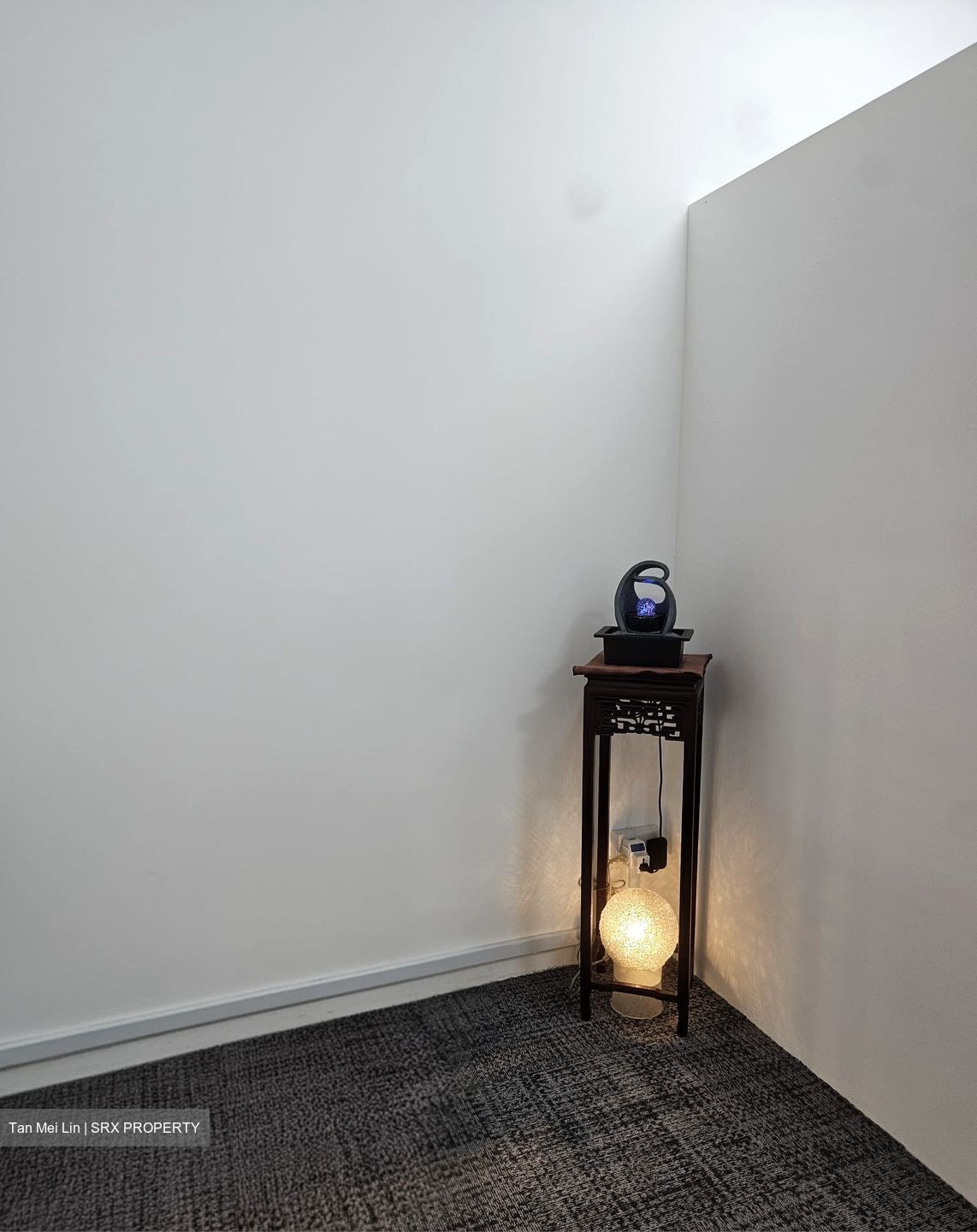 Woods Square (D25), Office #548940551